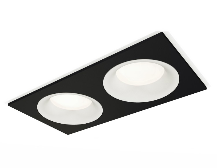 Комплект встраиваемого светильника XC7636001