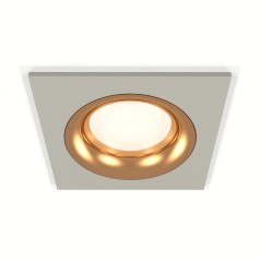 Комплект встраиваемого светильника XC7633005