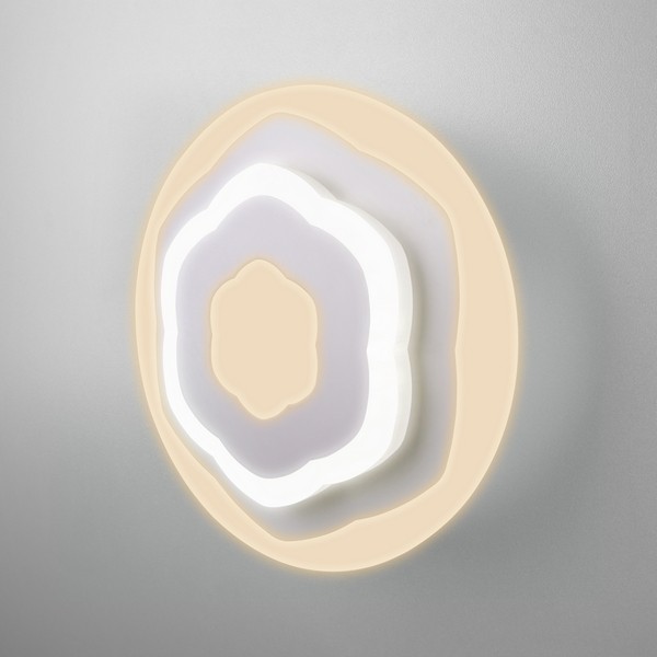 Настенный светильник Siluet 90117/2 белый Eurosvet